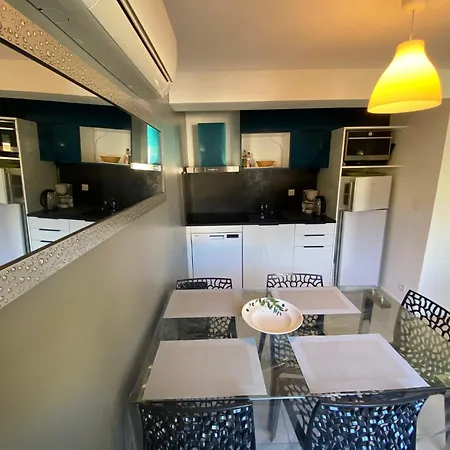 Estivado Sea View - A 50 M Et Piscine Avec Apartment